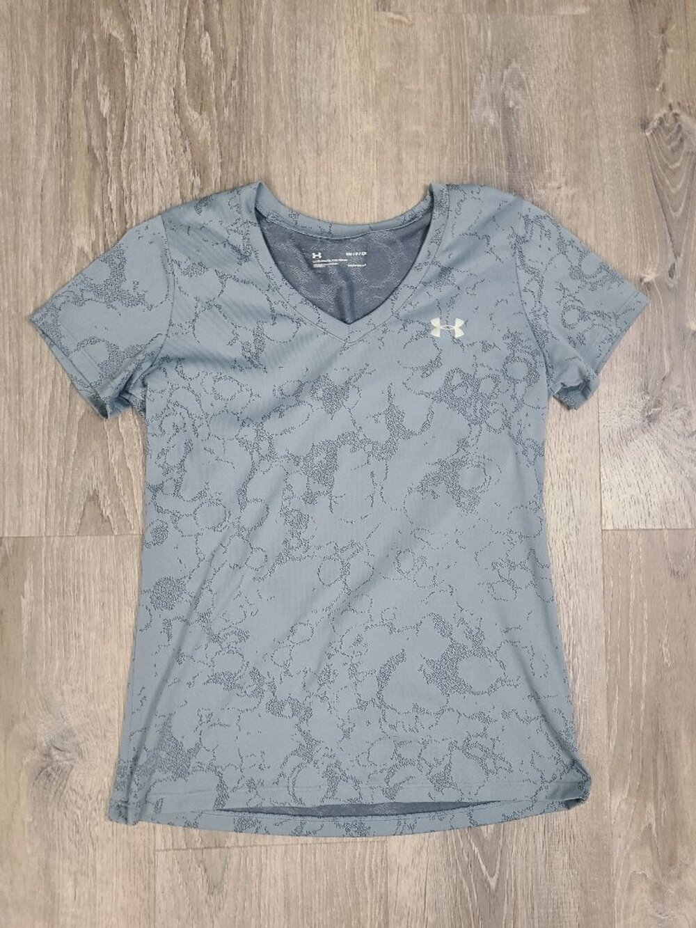 Under Armour Gray Marble Twist Tech V-Neck Short Sleeve Training Tee Size S